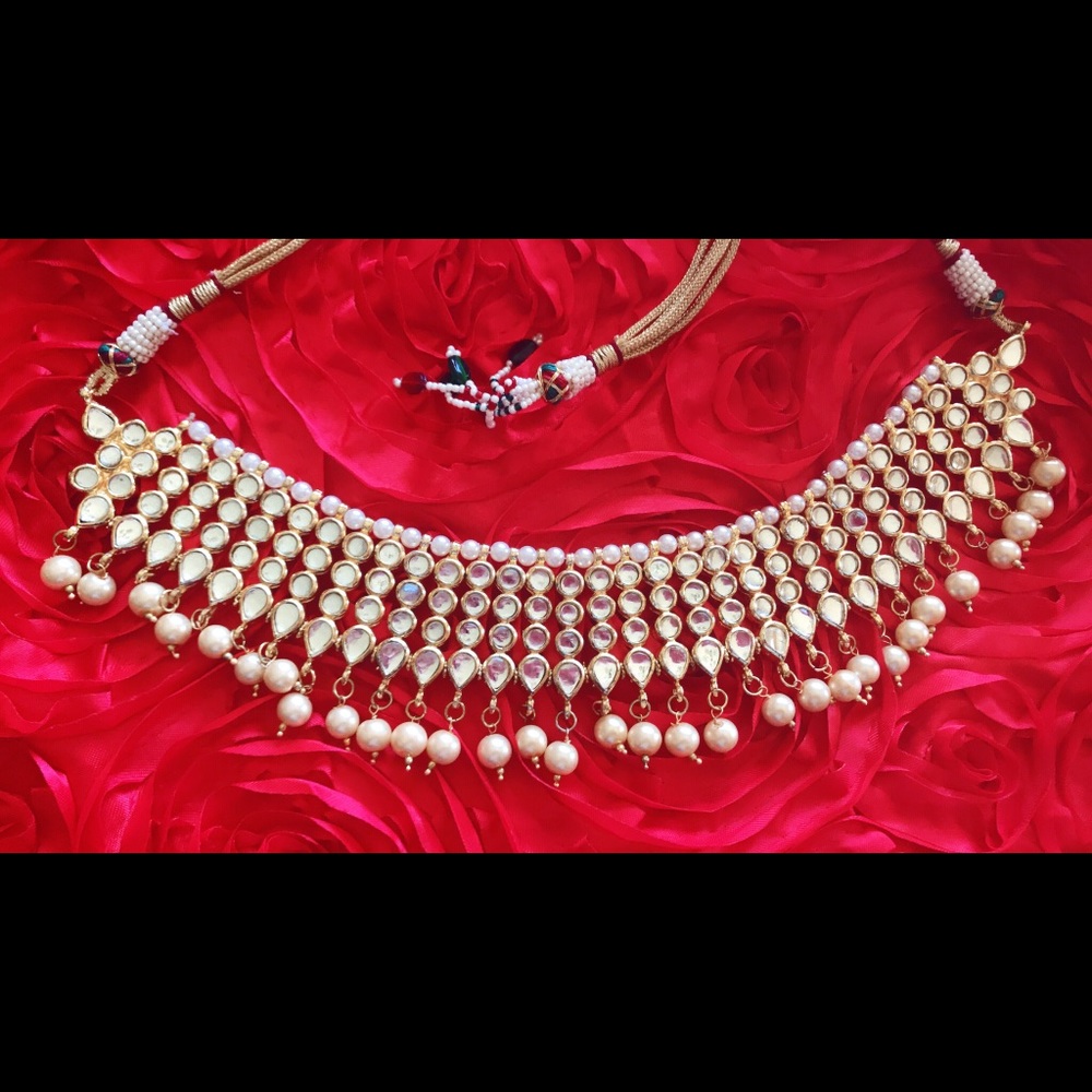 Necklace set
